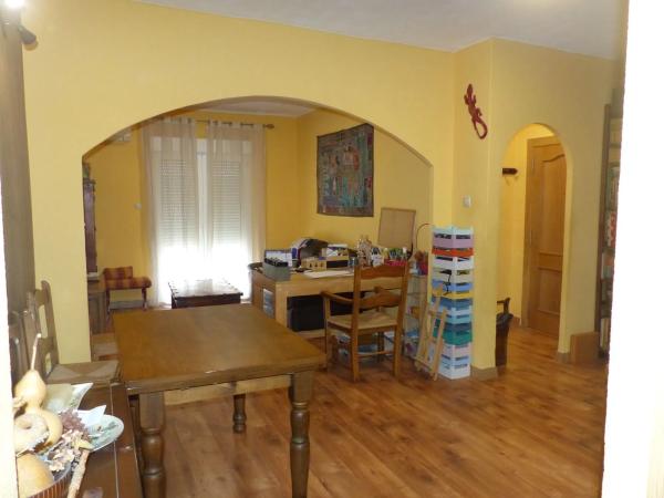 Piso en venta en Piso en Petrer, Petrer photo 1