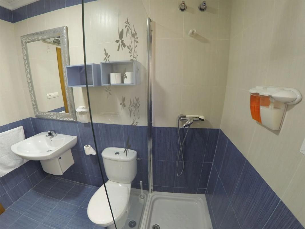 Propiedades en venta y alquiler en España photo 5