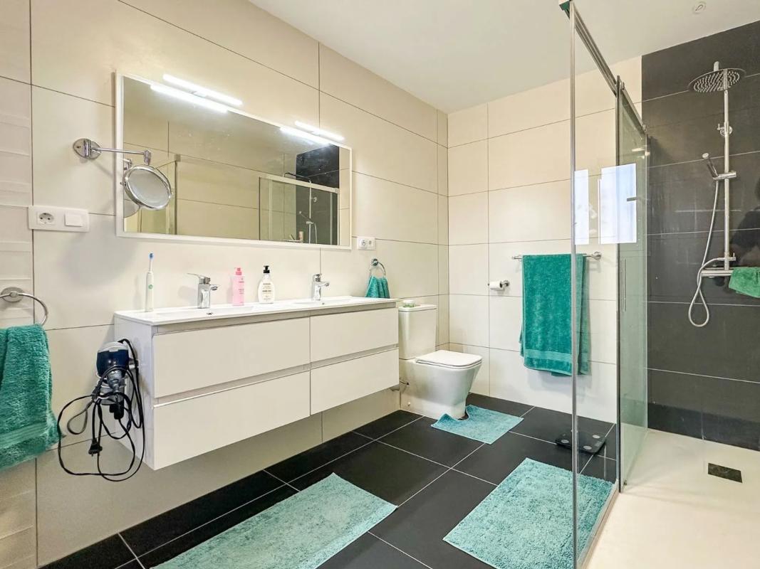 Недвижимость на продажу и в аренду в Испании photo 3
