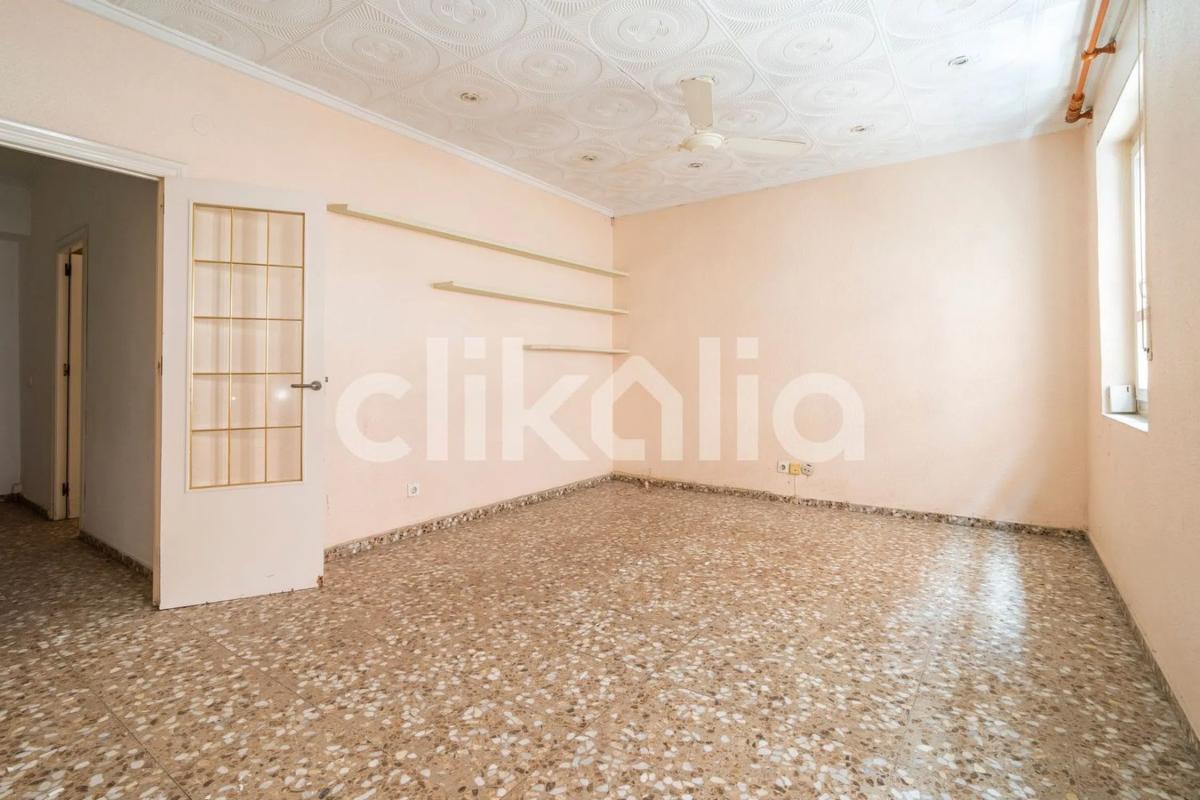 Недвижимость на продажу и в аренду в Испании photo 4