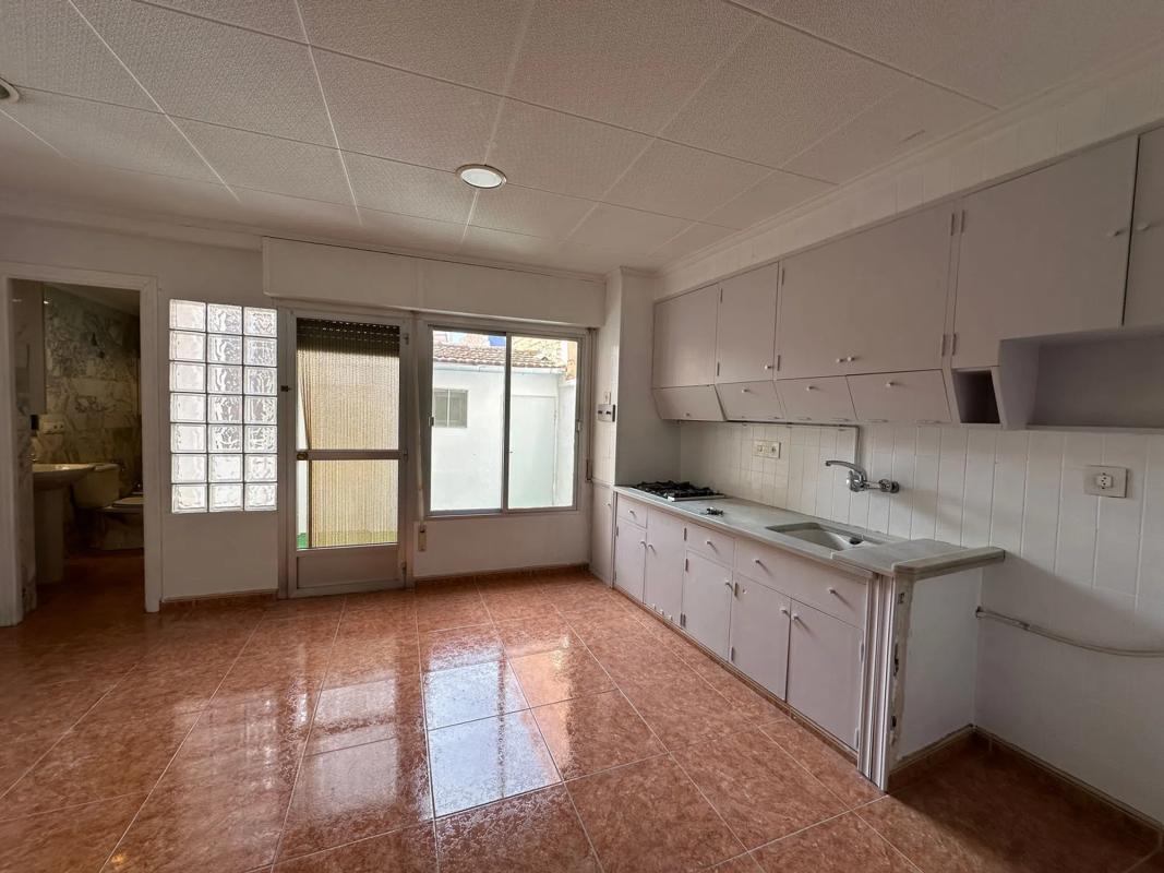 Properties for sale and rent in Spain photo 2