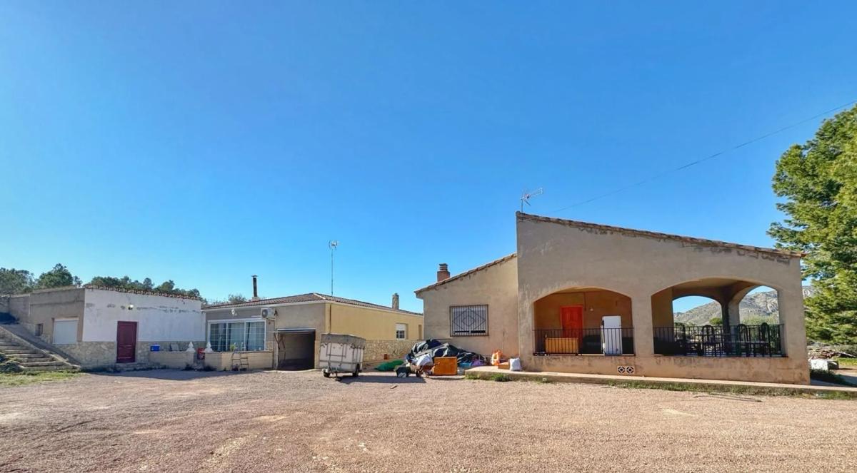 Продажа загородного участка в Campo Alto , Эльда photo 1