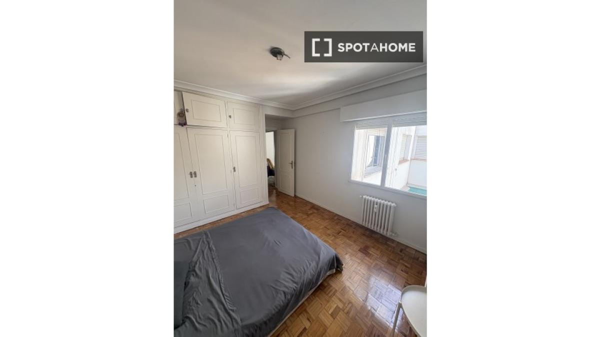 Properties for sale and rent in Spain photo 3