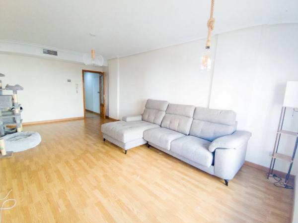Квартира на продажу на Piso en Albatera, Албате́ра photo 1