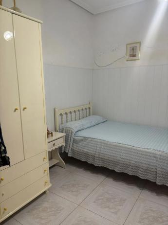 Chalet pareado en CL Pasaje Picasso photo 4