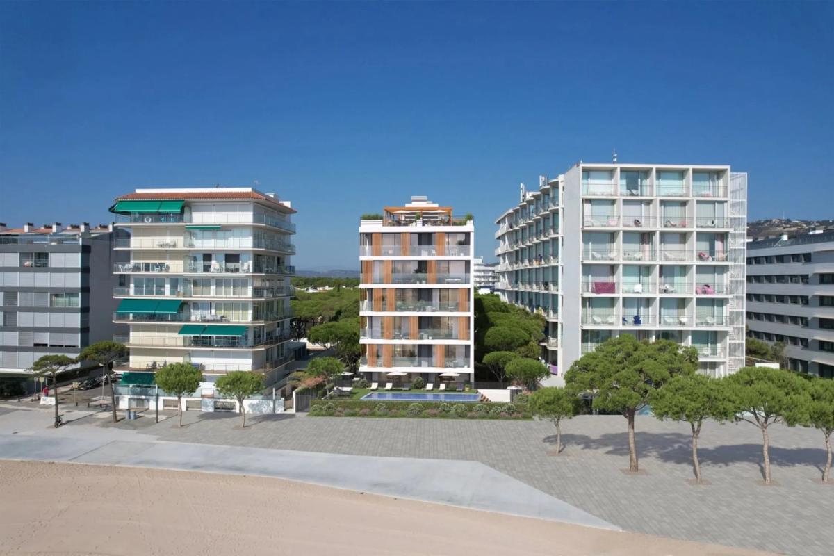 Obra nueva Lleida 41 en Castell Platja D Aro (Revista) photo 3