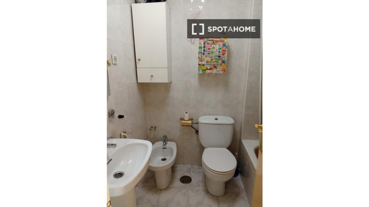 Properties for sale and rent in Spain photo 5