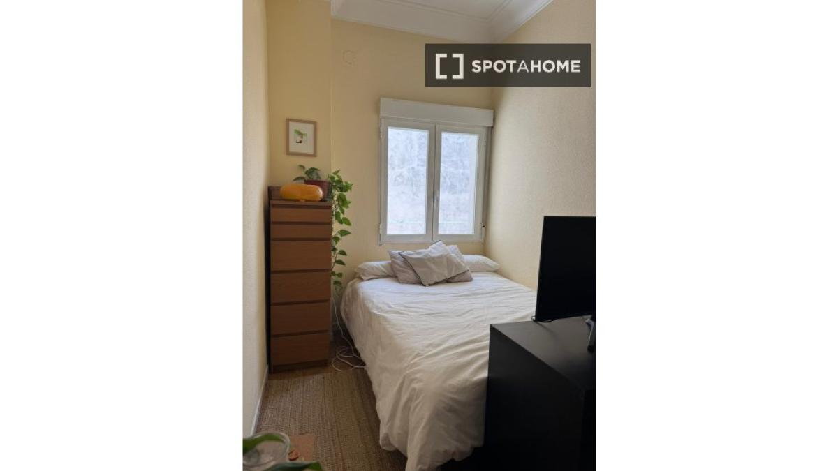 Недвижимость на продажу и в аренду в Испании photo 3
