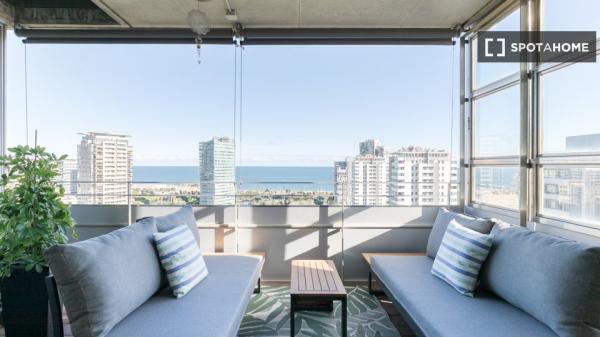 Apartment for rent in Carrer de Llull 18º 6ª , Barcelona thumbnail 2