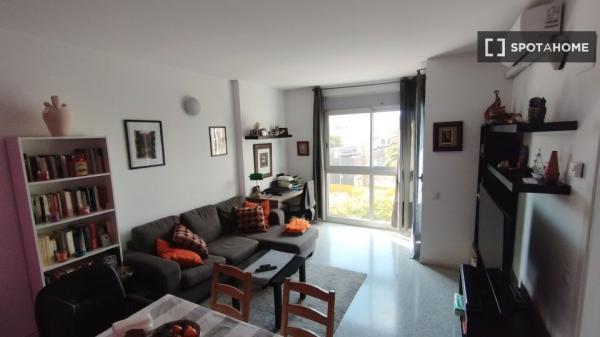 Habitación en piso compartido, Sant Adrià de Besòs, Barcelona thumbnail 2