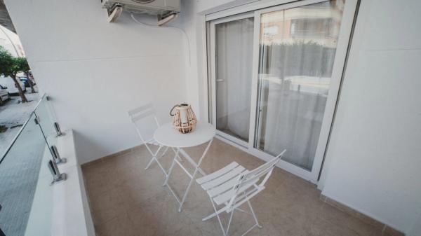 Piso en venta en Avenida de Orihuela, 57, Almoradí thumbnail 1