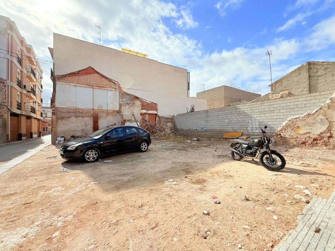 Terreno en venta en Albatera, Alicante photo 1