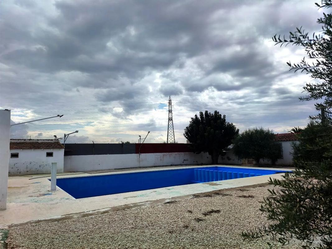 Terreno en venta en Albatera, Alicante photo 1