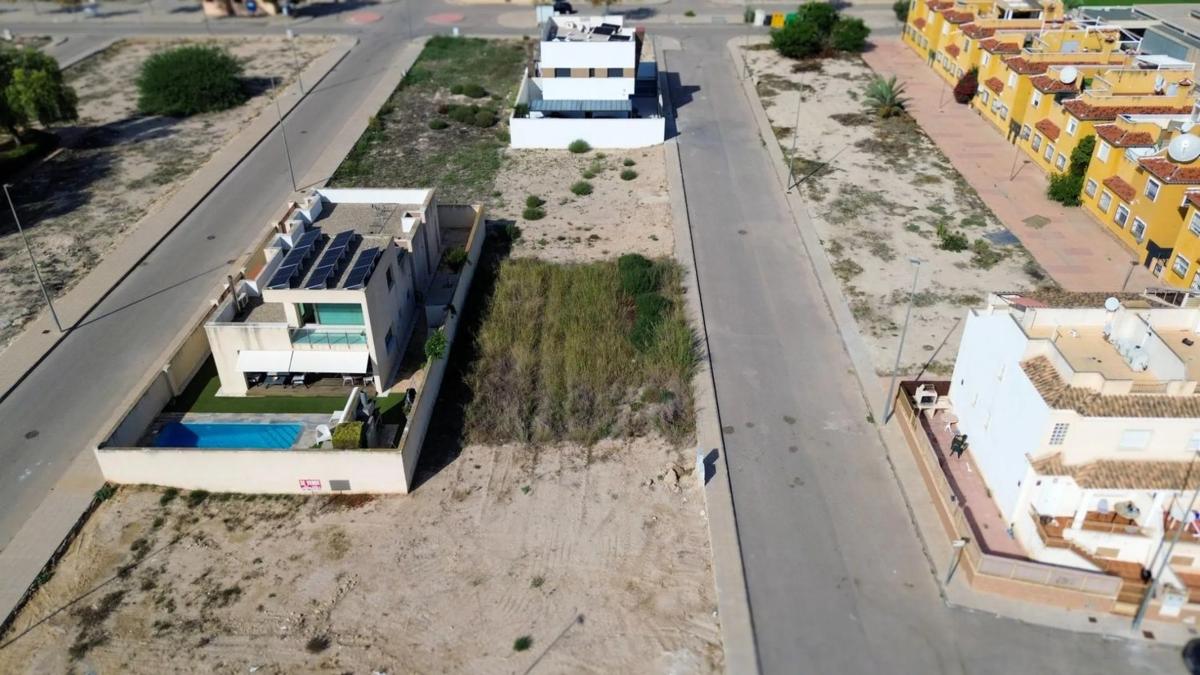 Terreno en venta en Callosa de Segura, Alicante photo 3
