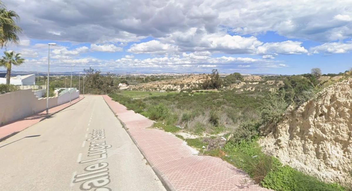 Terreno en venta en Rojales, Alicante photo 1