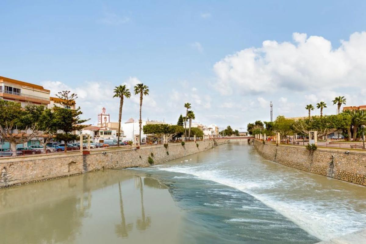 Terreno en venta en Rojales, Alicante photo 2