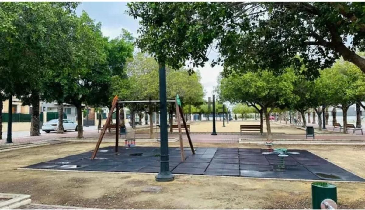 Terreno en venta en Elche / Elx, Alicante photo 3