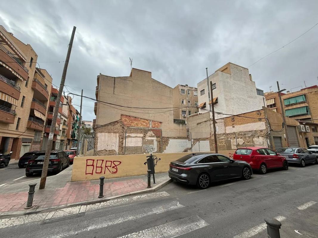 Terreno en venta en Alicante / Alacant, Alicante photo 5