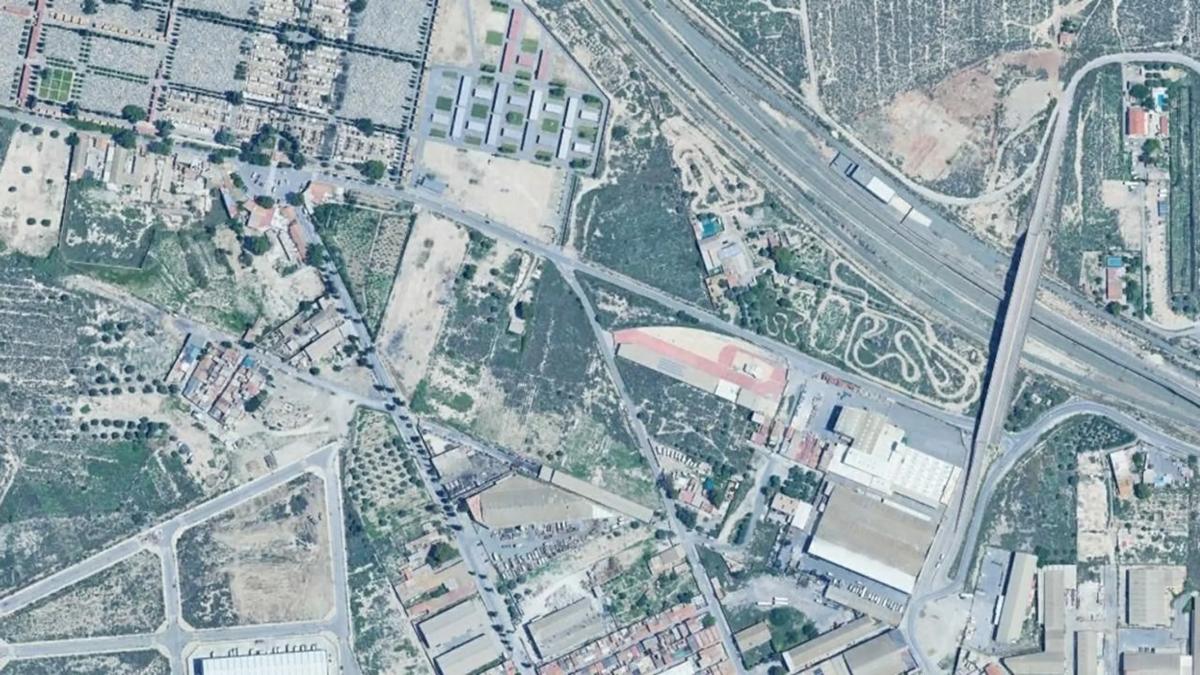 Land for sale in Alicante, Alicante photo 1