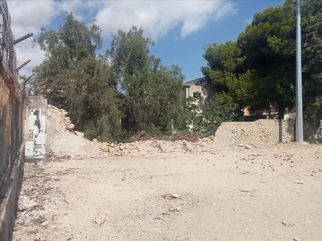 Terreno en venta en Alicante / Alacant, Alicante photo 3