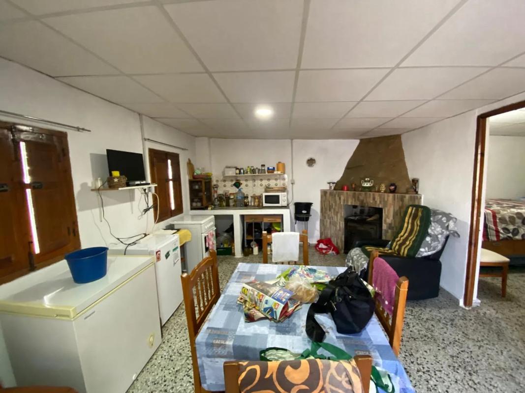 Terreno en venta en Busot, Alicante photo 2