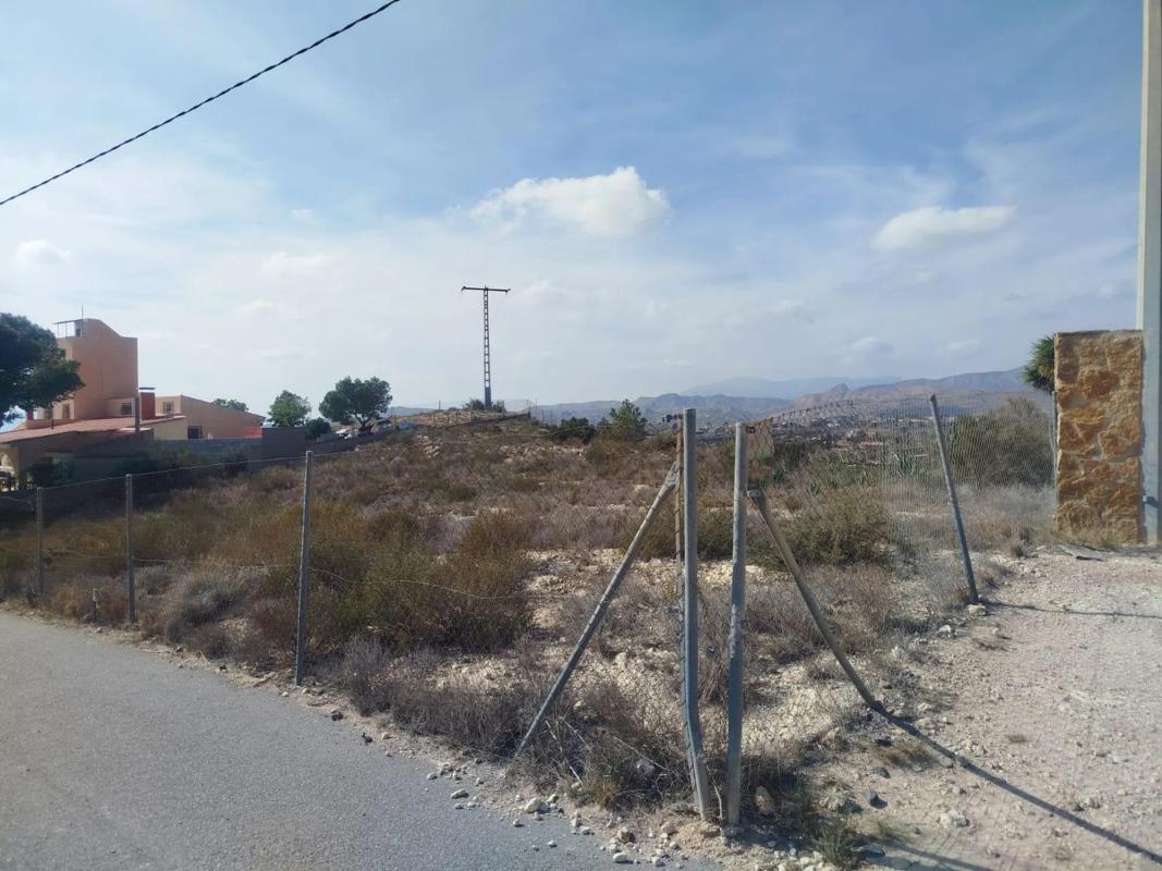 Terreno en venta en San Vicente del Raspeig, Alicante photo 2