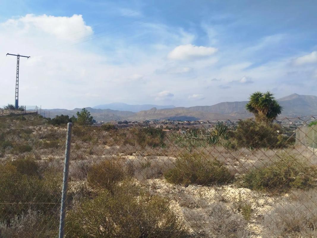 Terreno en venta en San Vicente del Raspeig, Alicante photo 4