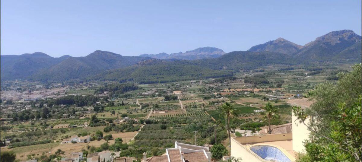 Terreno en venta en Jalón, Alicante photo 2