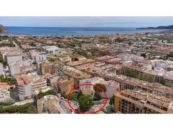 Terreno en avenida del Rei Juan Carlos I photo 1