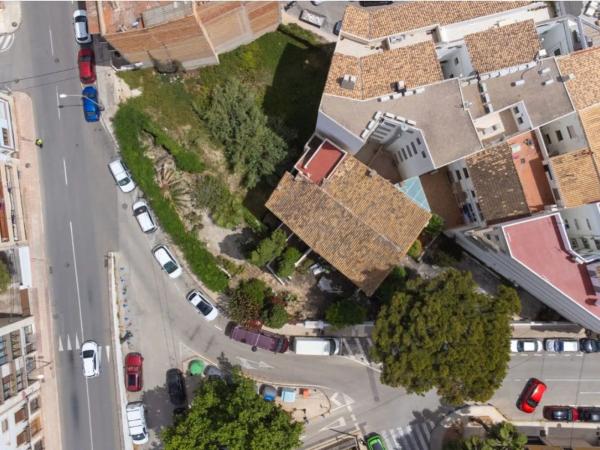 Terreno en avenida del Rei Juan Carlos I thumbnail 1
