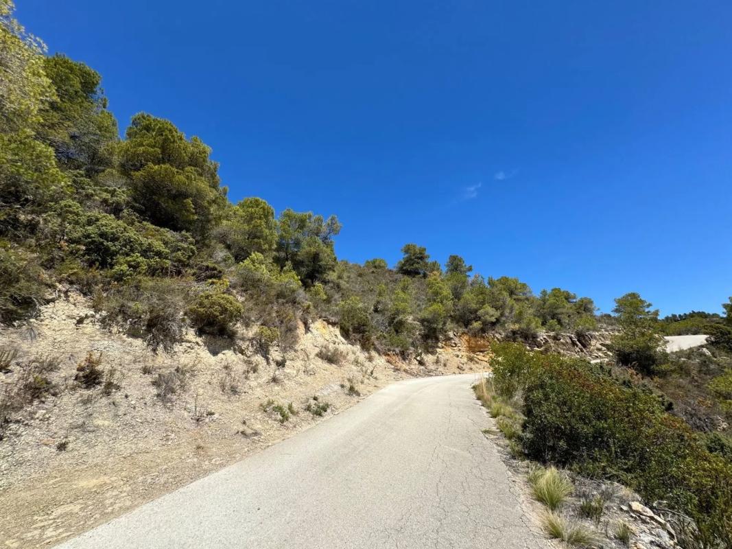 Terreno en venta en Llíber, Alicante photo 3