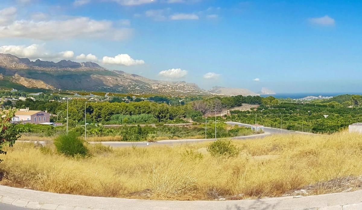 Участок земли на продажу в Алфаз дель Пи, Аликанте photo 3