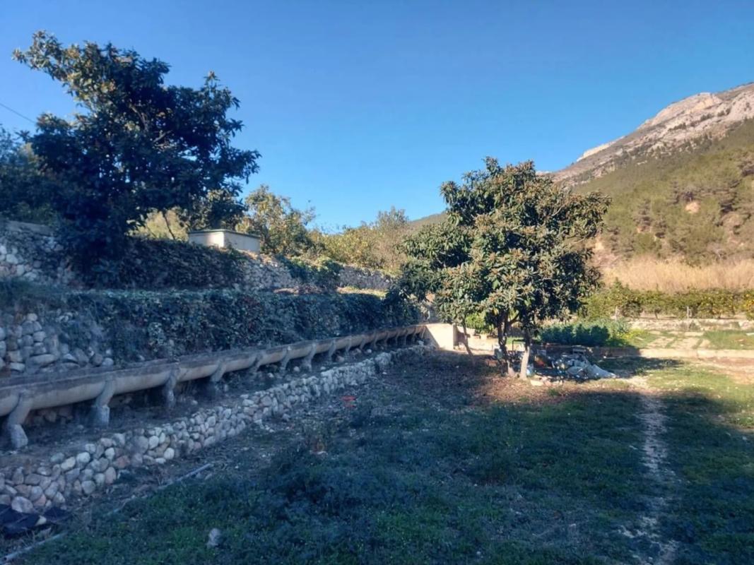 Terreno en venta en Guadalest, Alicante photo 5