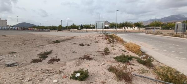 Terreno en calle Luis de Góngora s/n sn thumbnail 2