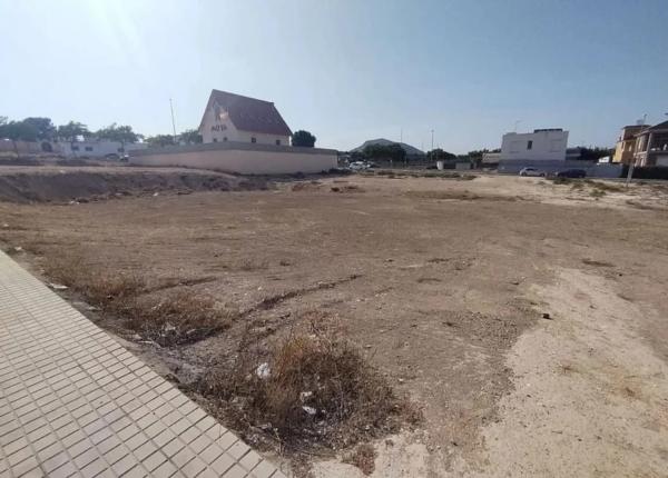 Terreno en avenida de la Libertad, 16 thumbnail 2