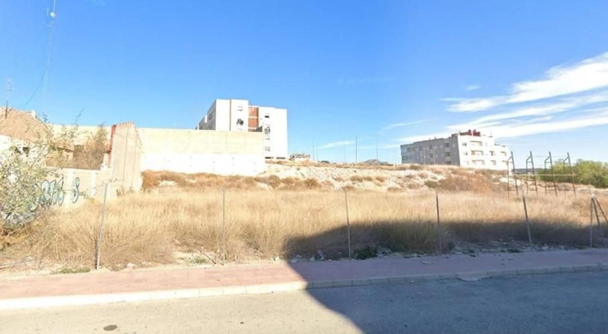 Terreno en venta en Monforte del Cid, Alicante photo 2