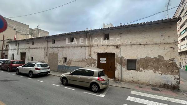 Casa independiente en calle Menéndez Pelayo photo 1