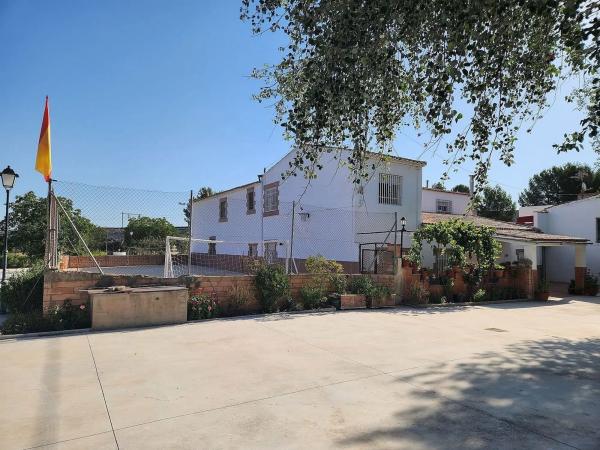 Finca rústica en venta en  Las Virtudes , Villena photo 1