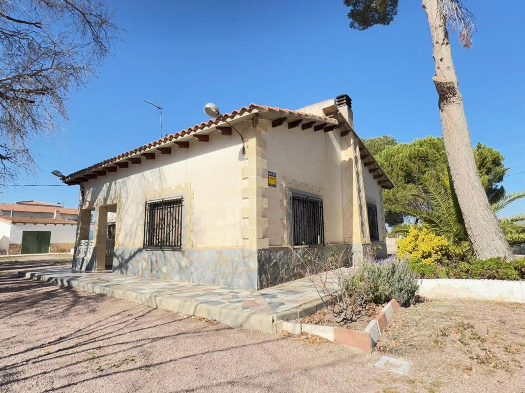 Sale of rural property in  Sax , Sax photo 2