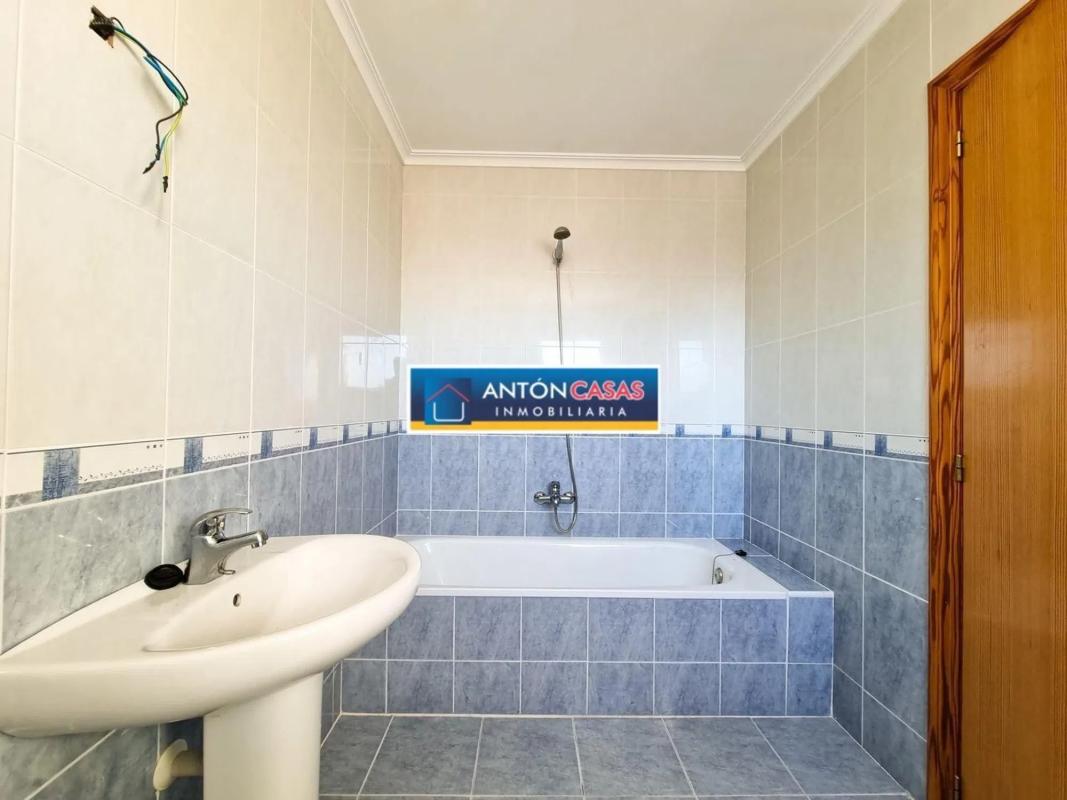 Propiedades en venta y alquiler en España photo 4