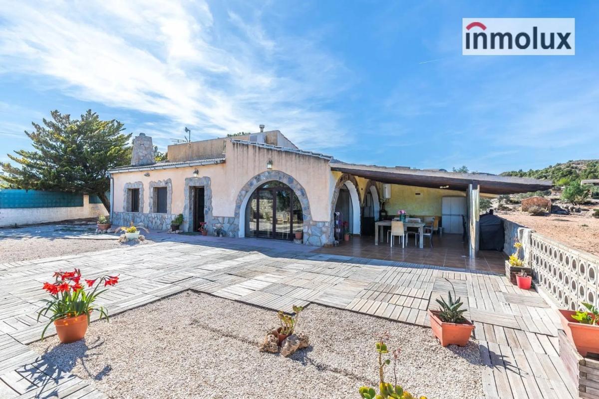Propiedades en venta y alquiler en España photo 5
