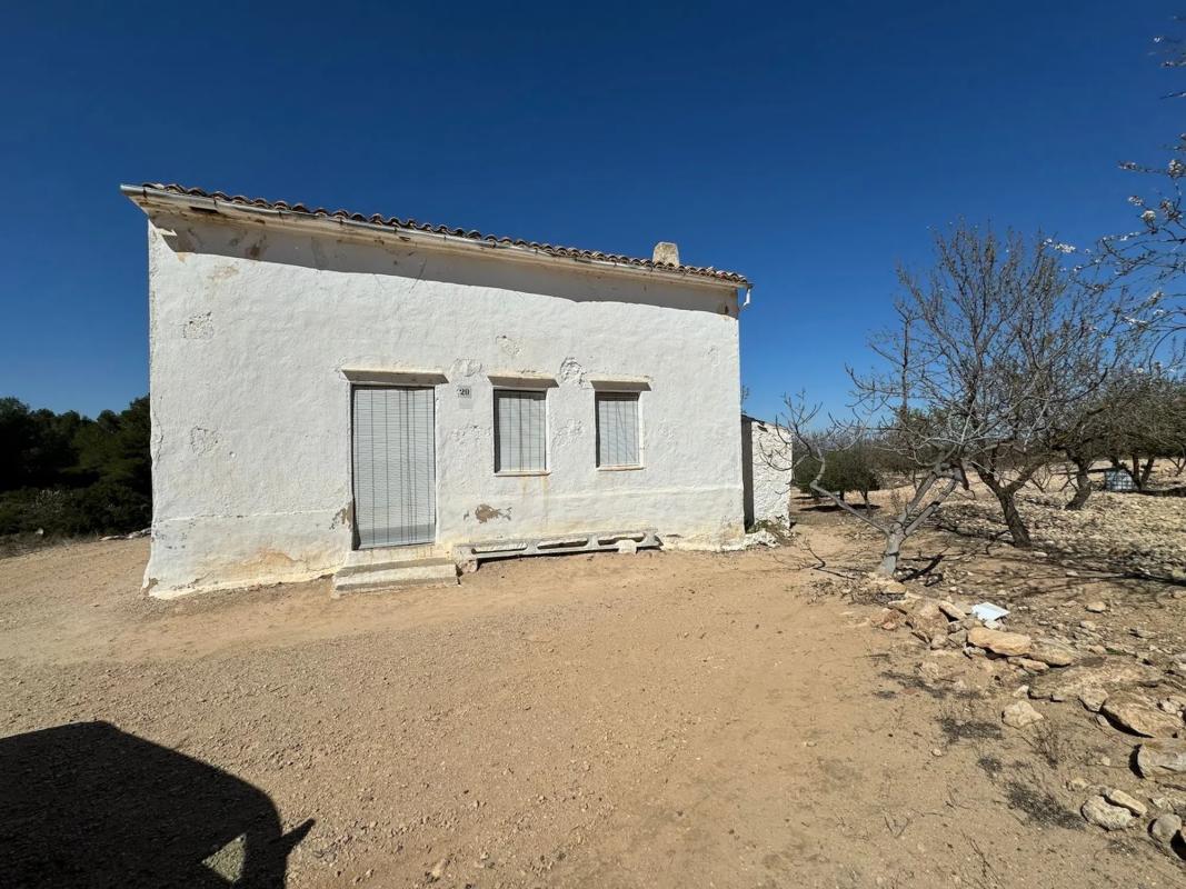 Venta de finca rústica en Sierra de Salinas , Villena photo 2