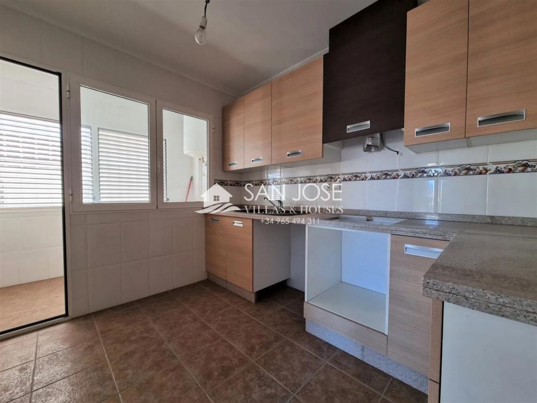 Propiedades en venta y alquiler en España photo 2