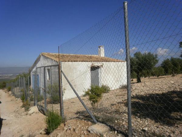 Casa independiente en pol. 21 parc. 493 carr.biar-bañeres s/n photo 1