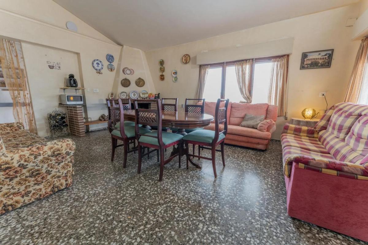 Properties for sale and rent in Spain photo 5