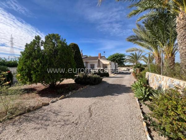 Casa independiente en partida del moco photo 1