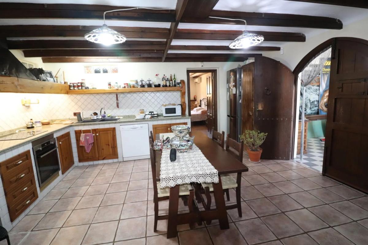 Недвижимость на продажу и в аренду в Испании photo 4