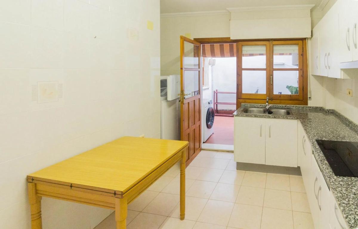 Недвижимость на продажу и в аренду в Испании photo 4