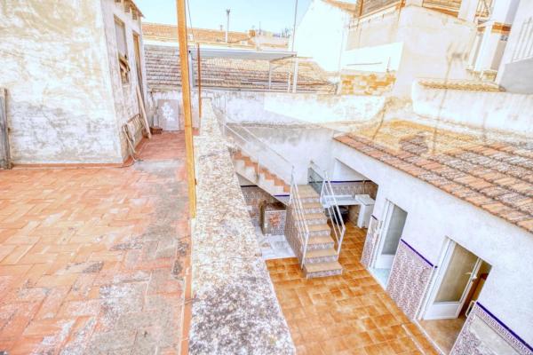 Casa independiente en calle Francisco Ruiz, 35 thumbnail 2