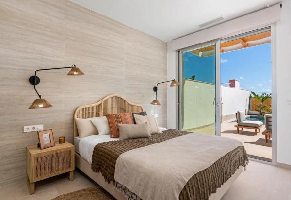 Casa independiente en calle Formentera s/n thumbnail 2
